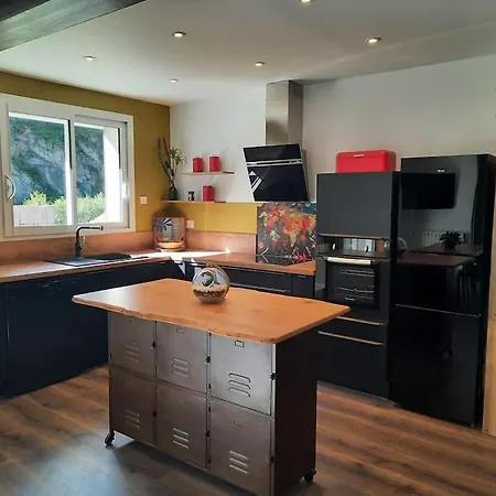 Maison Avec Jardin Pres De Luchon