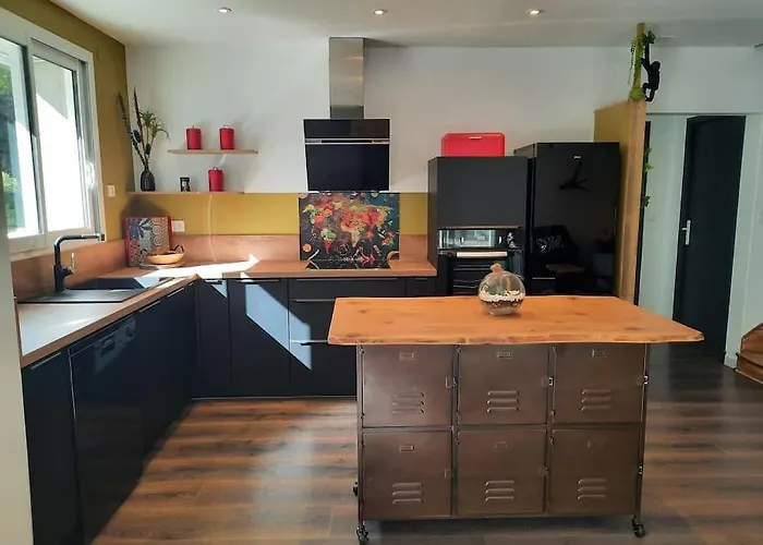 Maison Avec Jardin Pres De Luchon 別荘 *