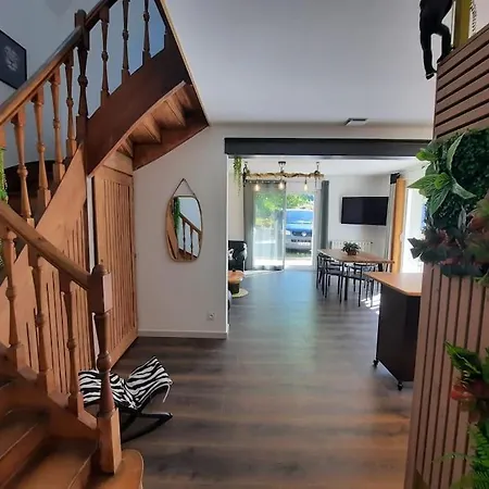 Prázdninový dům Maison Avec Jardin Pres De Luchon Cazaux-Layrisse