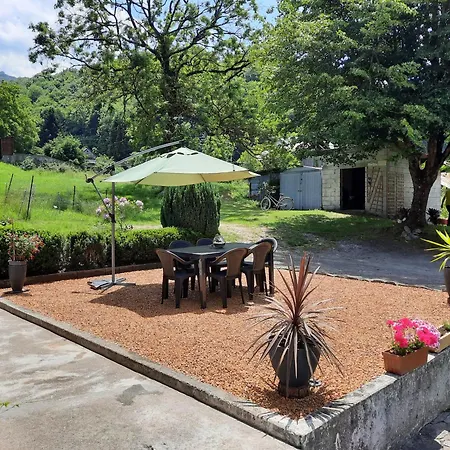 Prázdninový dům Maison Avec Jardin Pres De Luchon Cazaux-Layrisse