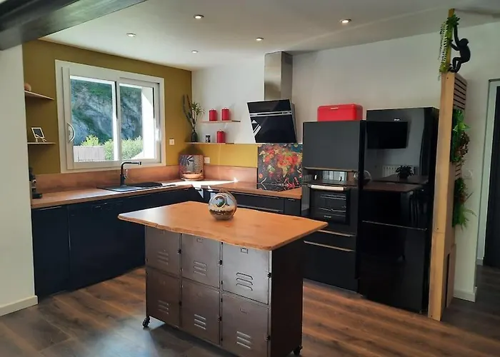 Maison Avec Jardin Pres De Luchon